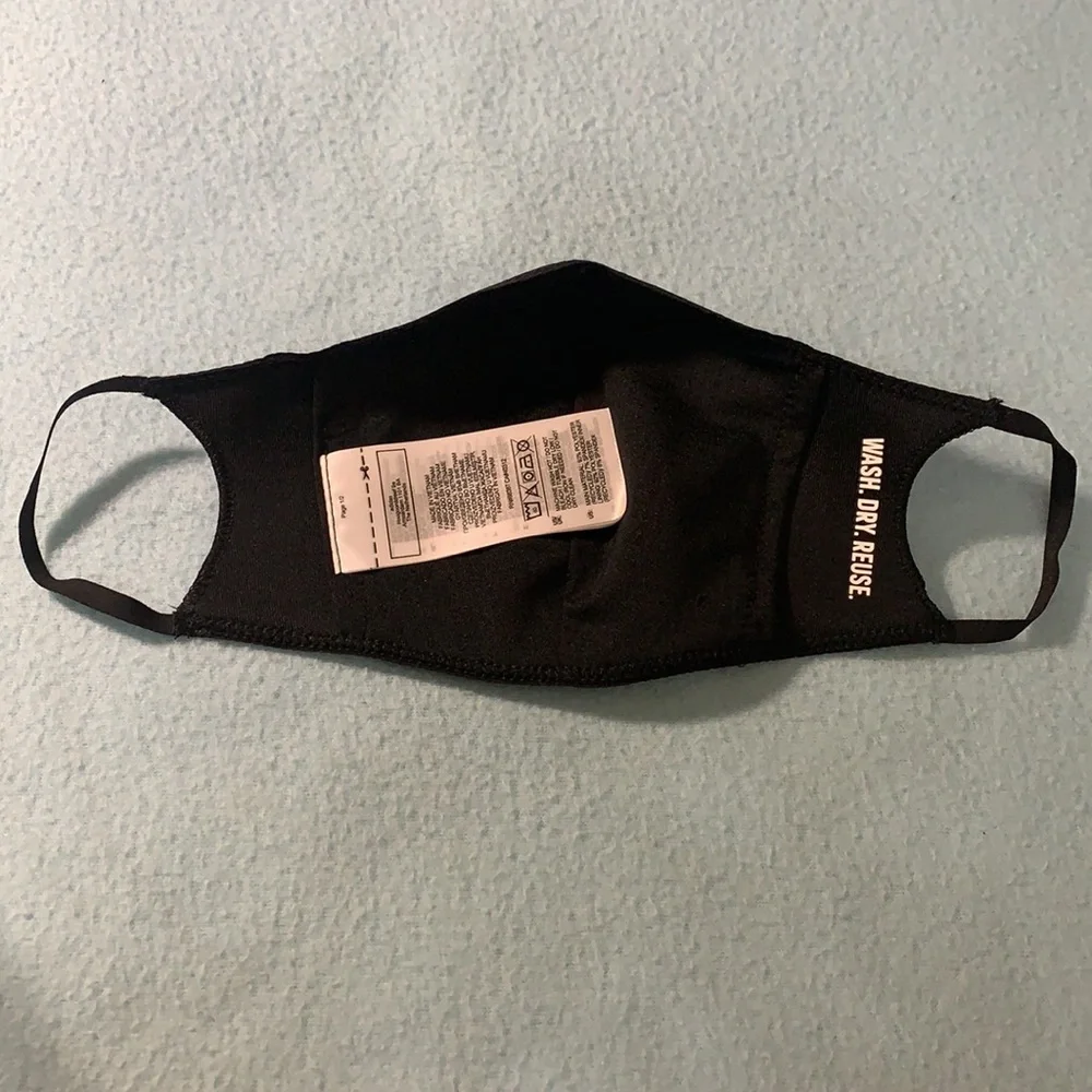 Adidas Unisex Face CVR Mask - size M/L